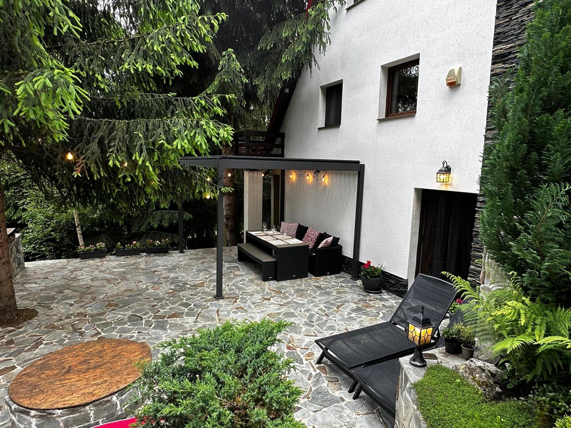 Muntele Cacovei  Mountain Chalet - Cabana La Muntele Baisorii מראה חיצוני תמונה