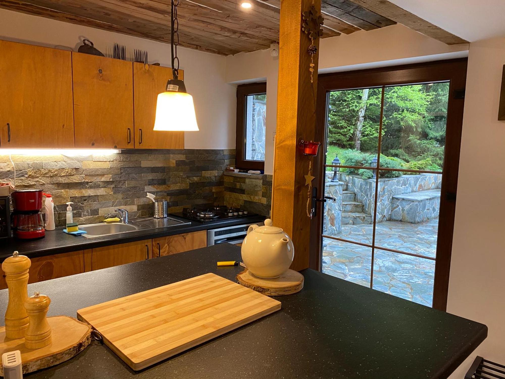 Muntele Cacovei  Mountain Chalet - Cabana La Muntele Baisorii מראה חיצוני תמונה